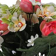 Coupe fleurs artificielles cimetière renoncules alliums et chrysanthèmes D 29 cm Rose soutenu