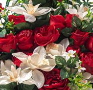 Extraordinaire Jardinière de Pivoines artificielles pour le cimetière H 55 cm Lg 58 cm Rouge-orange