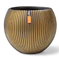 Pot forme boule Groove doré en fibres synthétiques H 33 cm x D 39 cm