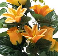 Pot de Boutons de Roses fleurs artificielles pour le cimetière H 34 cm D 23 cm Jaune