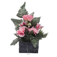 jardinièrre pot beton Renoncule, œillet, et alstromeria pour la Toussaint Rose