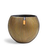 Superbe pot Groove doré forme boule en plastique H10xD13 cm
