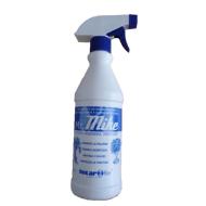Spray nettoyant pour plantes artificielles